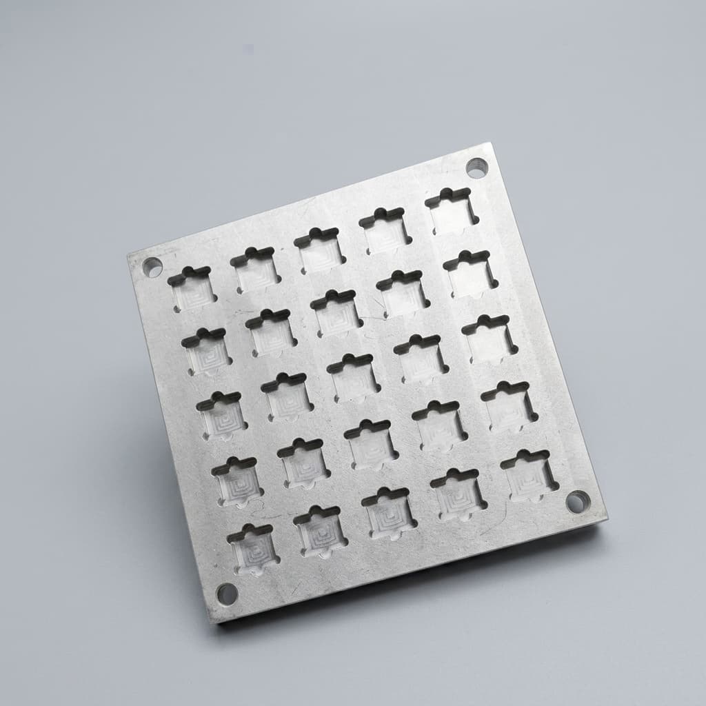 Preventing Wafer Slip and Bow in 200mm SiC Epitaxy: Susceptor Specifications Preventing Wafer Slip and Bow in 200mm SiC Epitaxy: Susceptor Specifications